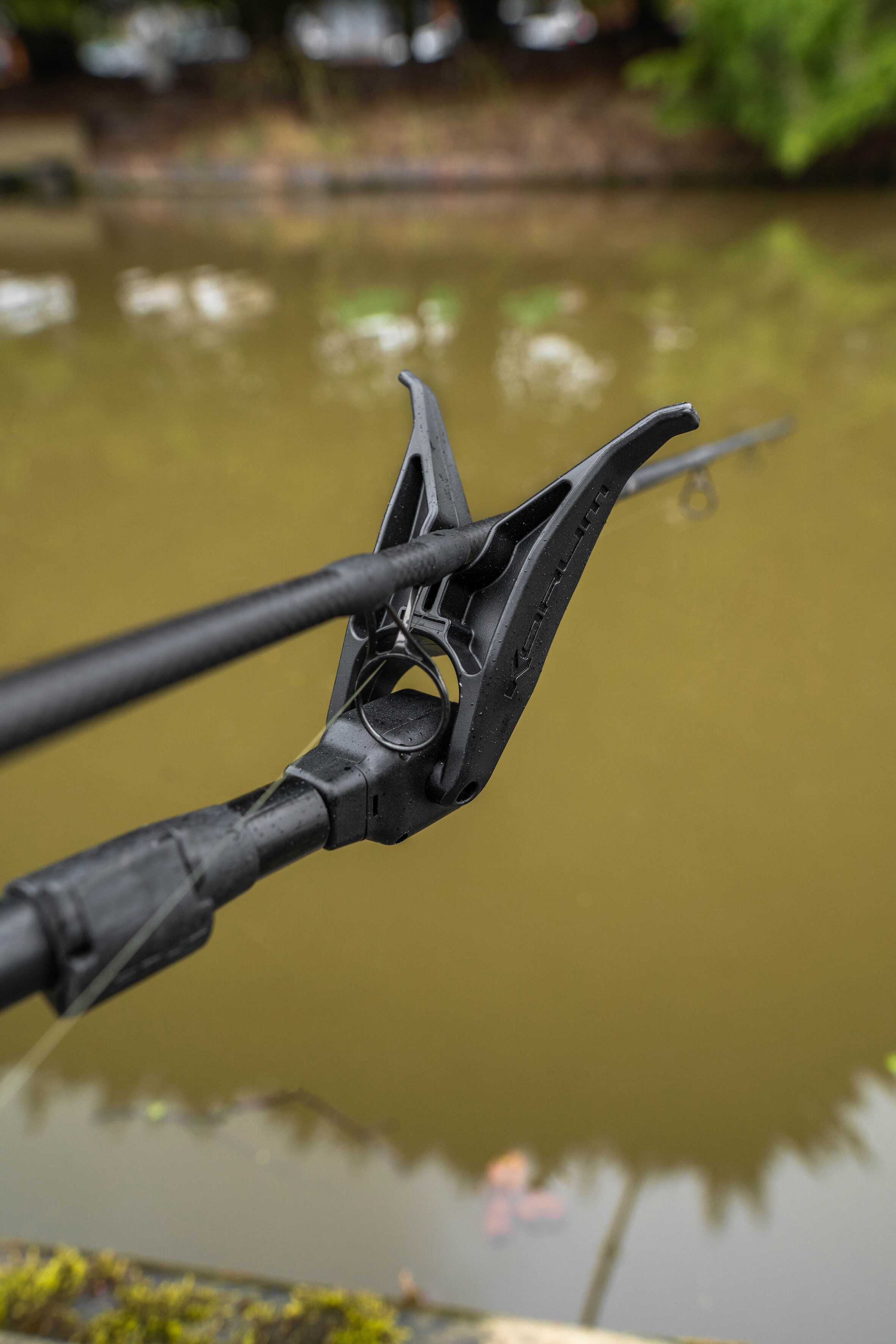 KORUM ANGLE TILT Y-REST