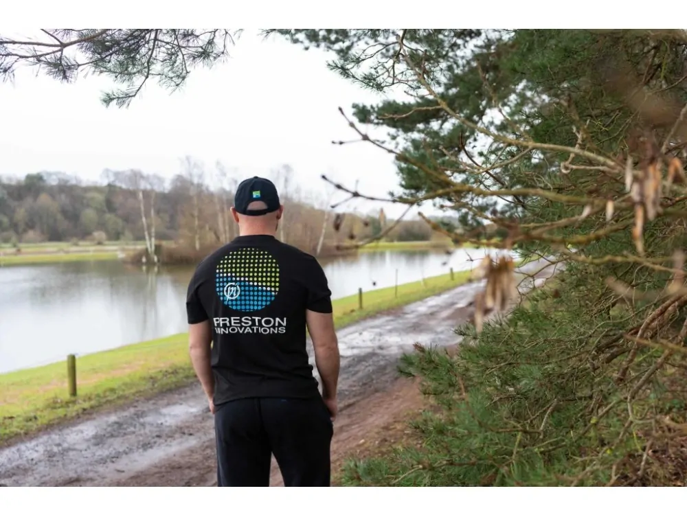 PRESTON LIGHTWEIGHT BLACK T-SHIRT